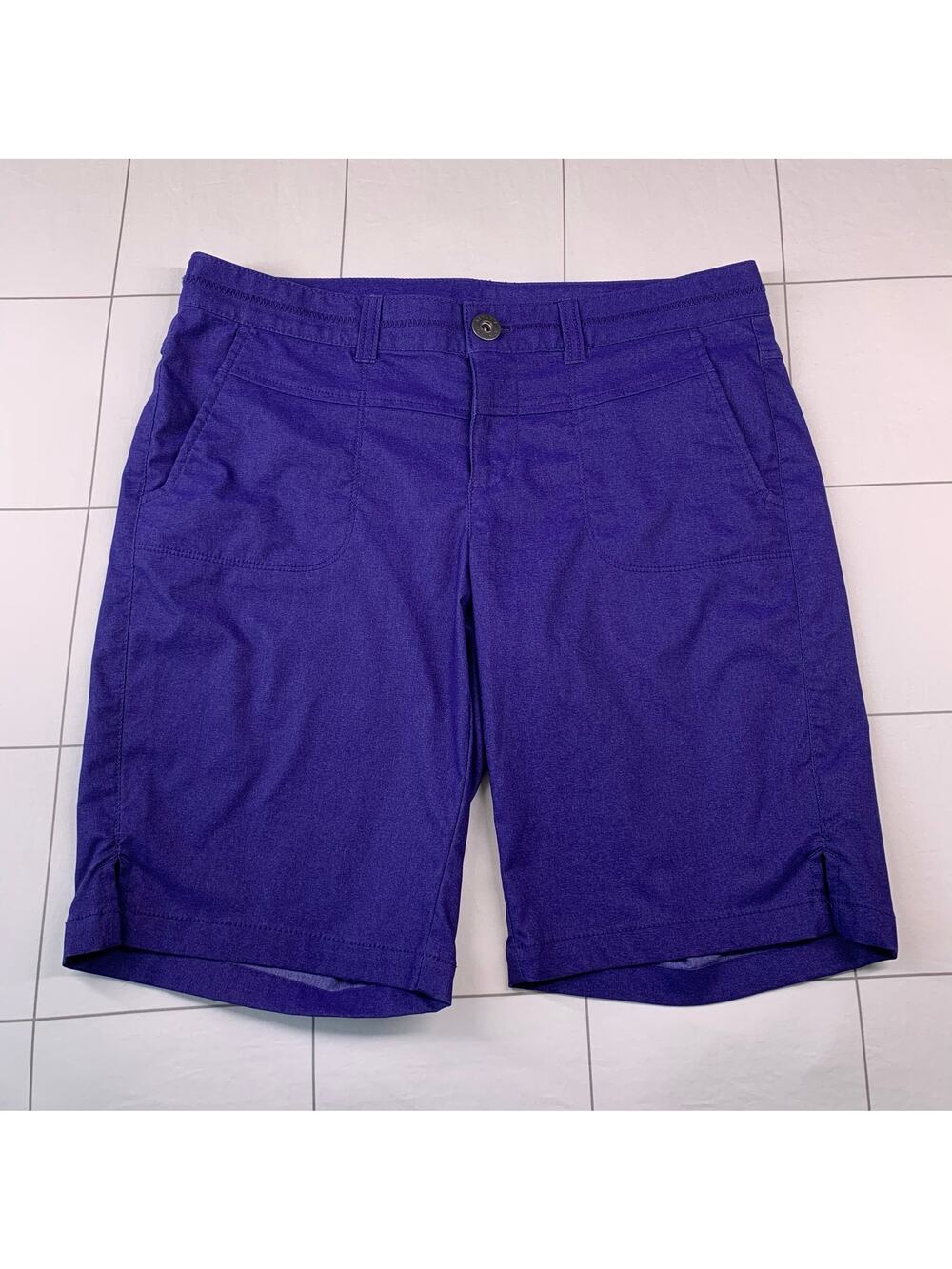 Athleta Shorts Womens 4 Crushed Grape La Trek Bermuda Hiking Athletic Trail Walk